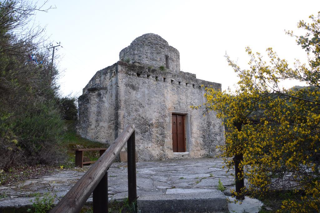 Amarakos Guesthouse Λειτουργεί Υπό Νέα Διεύθυνση Kato Akourdalia Exterior photo